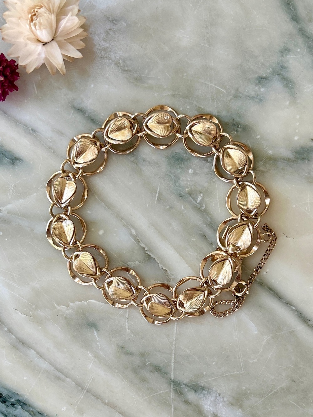 Mid Century 12KGF Rhythm Heart Leaf Pattern Bracelet